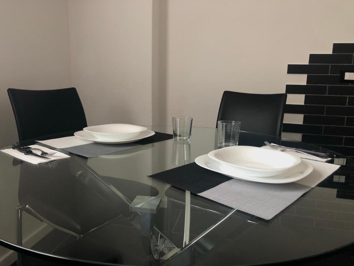 Apartamento Blaxej, Nel Cuore Di Verona, Moderno Ed Elegante, 4 Posti Letto, Wi-Fi, Self Check In Exterior foto
